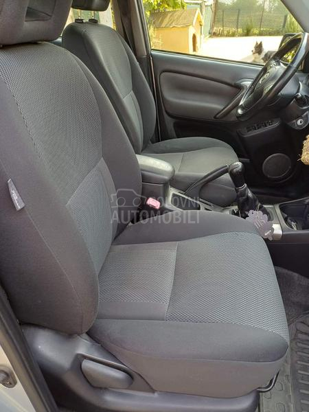 Toyota RAV 4 2.0 vvti