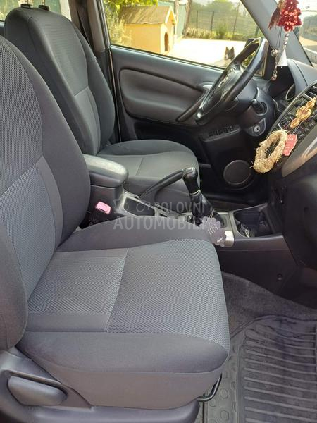 Toyota RAV 4 2.0 vvti
