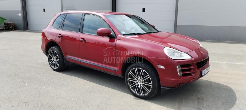 Porsche Cayenne 