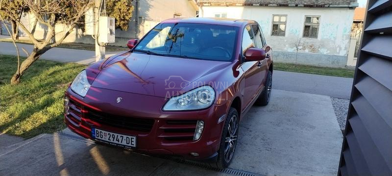 Porsche Cayenne 