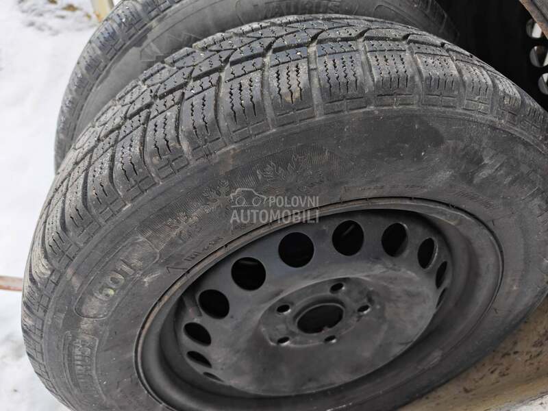 Taurus 195/65 R15 Zimska