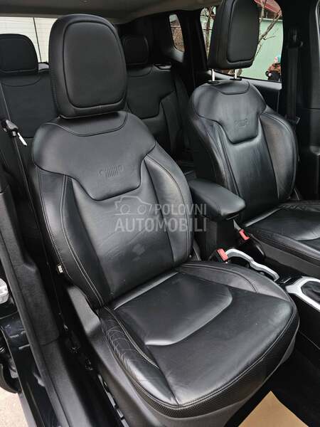 Jeep Renegade 1.4T LIMITED AWD