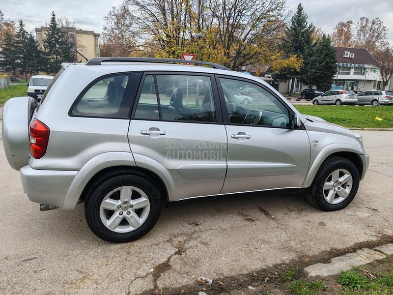 Toyota RAV 4 2.0 d4d