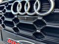 Audi Q5 S line quattro BLACK