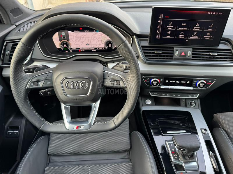 Audi Q5 S line quattro BLACK