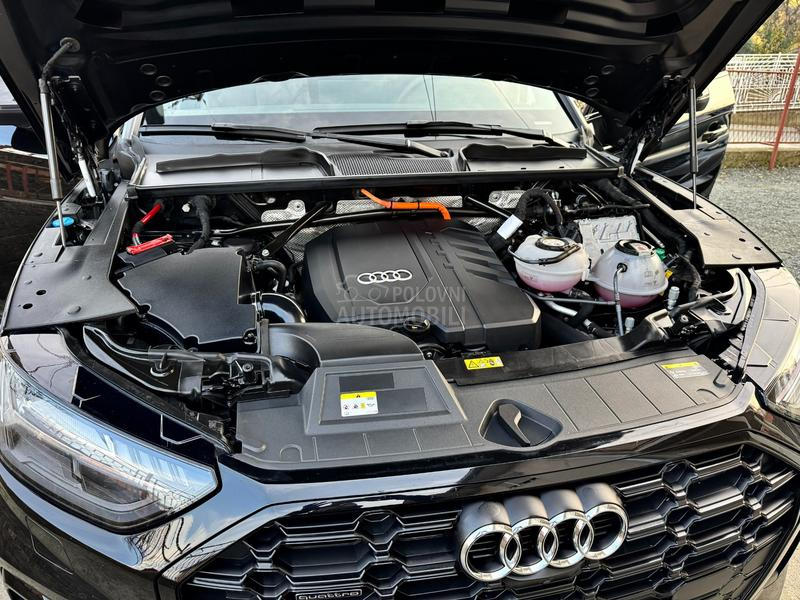 Audi Q5 S line quattro BLACK