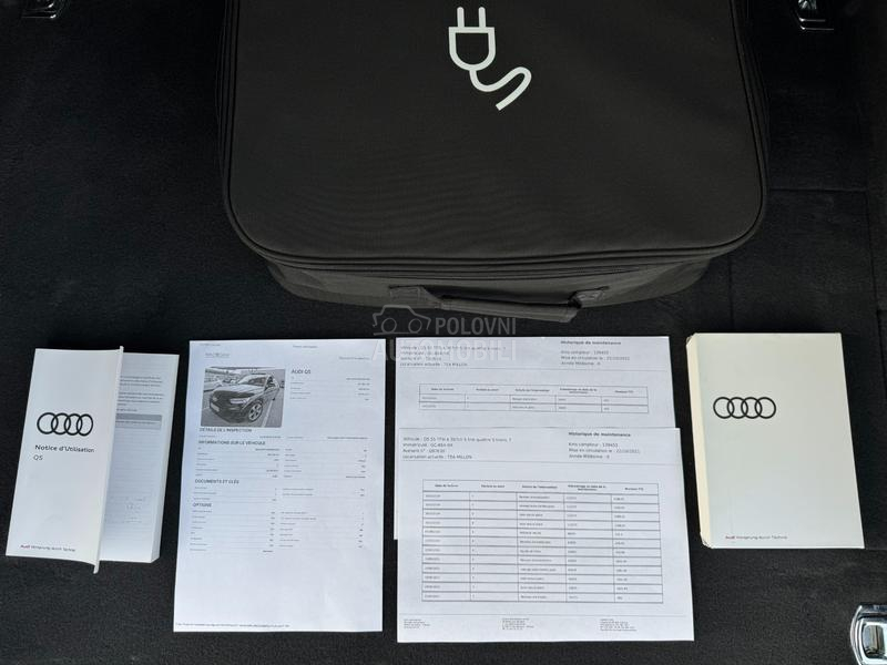 Audi Q5 S line quattro BLACK