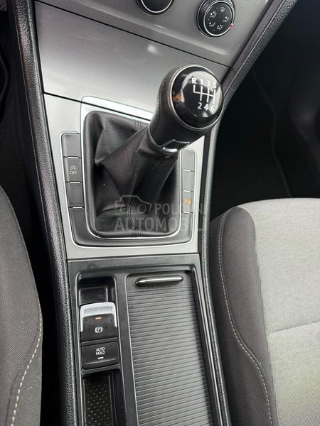 Volkswagen Golf 7 1.2 Tsi BuleMotion