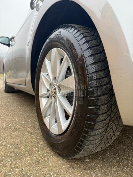 Volkswagen Golf 7 1.2 Tsi BuleMotion