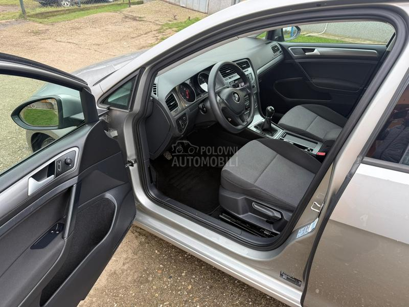 Volkswagen Golf 7 1.2 Tsi BuleMotion