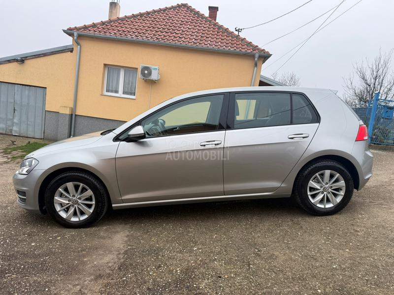 Volkswagen Golf 7 1.2 Tsi BuleMotion