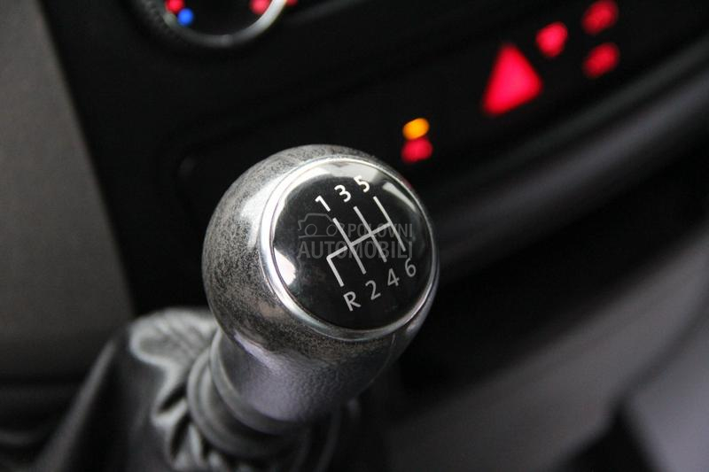 Volkswagen Crafter DUGAČKI