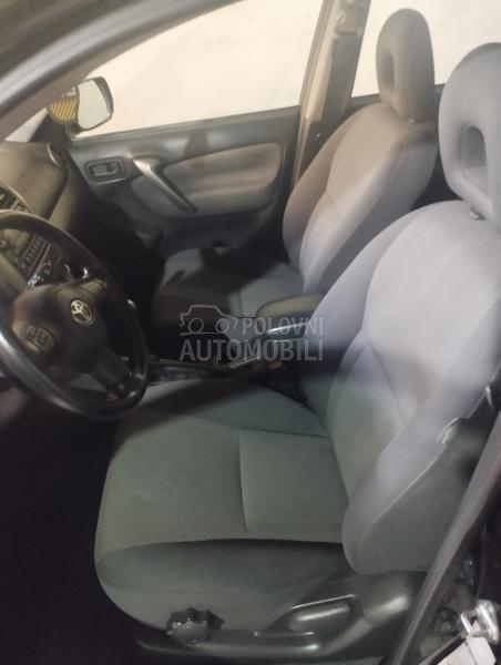 Toyota RAV 4 