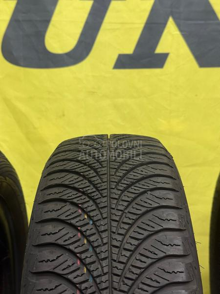 Goodyear 165/65 R15 Zimska