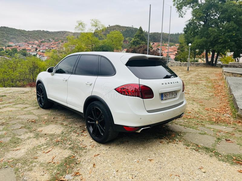 Porsche Cayenne 