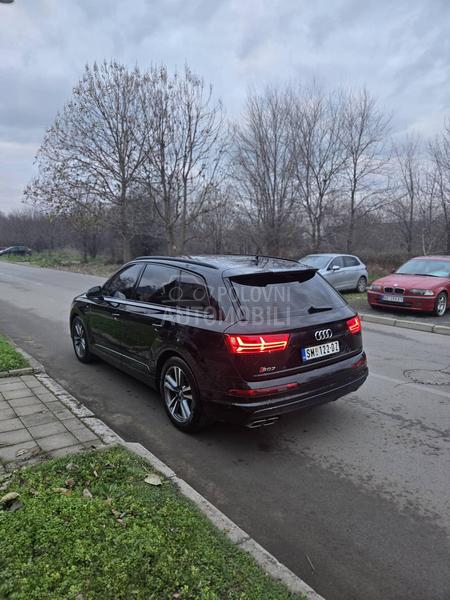 Audi SQ7 