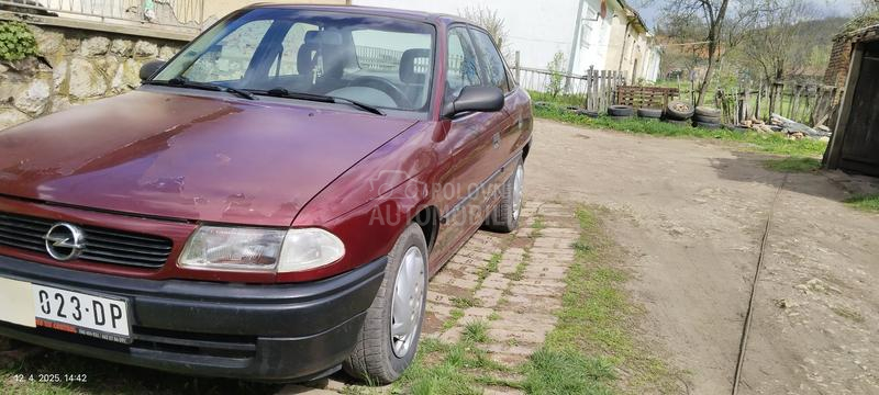 Opel Astra F 16v