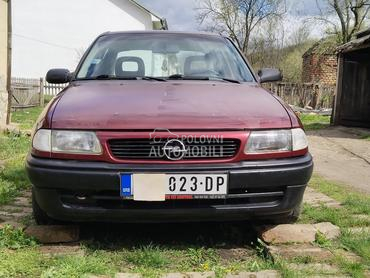 Opel Astra F 16v