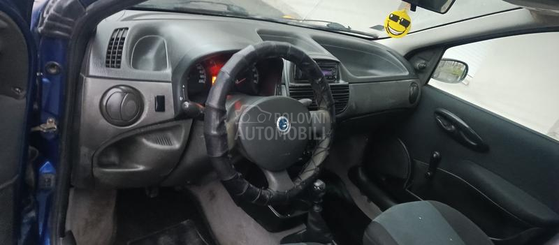 Fiat Punto 1.2.8  V DUG REG
