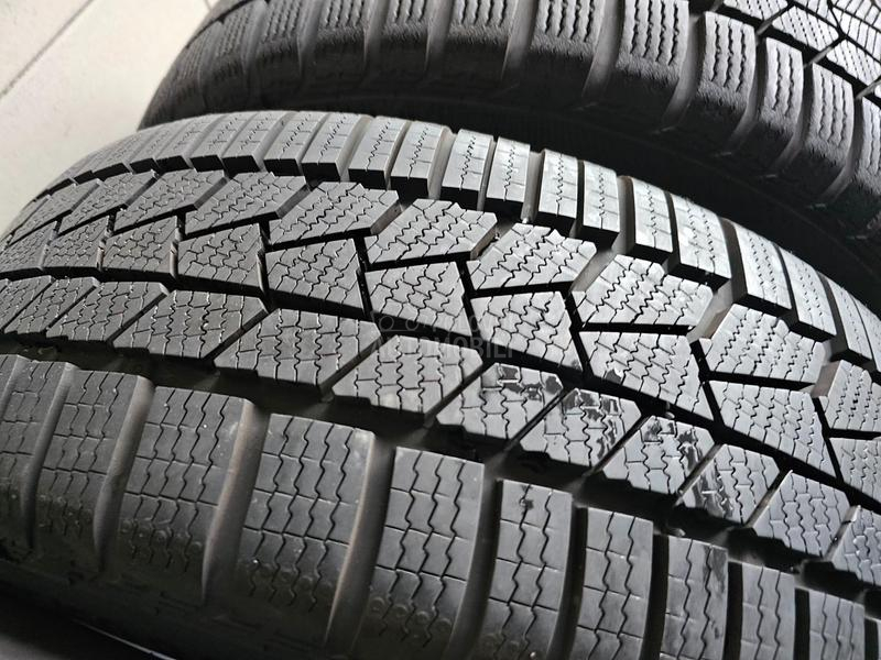 Continental 195/60 R16 Zimska