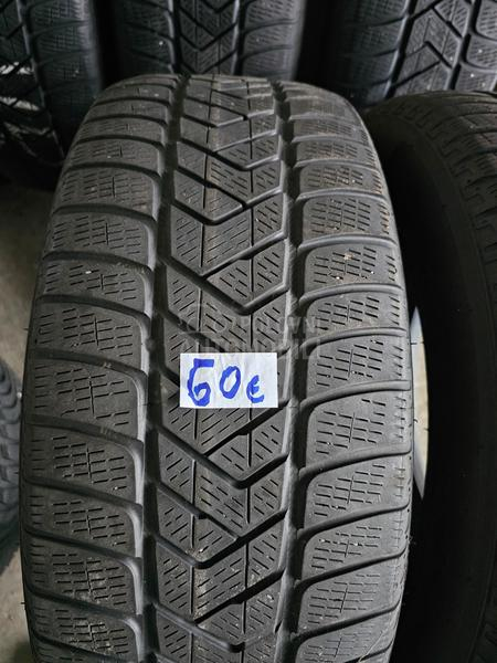 Pirelli 235/60 R18 Zimska