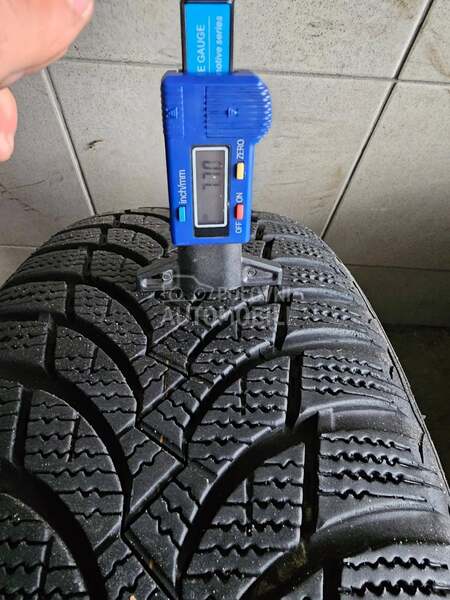 Nexen 205/60 R16 Zimska