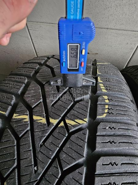 Semperit 215/55 R16 Zimska