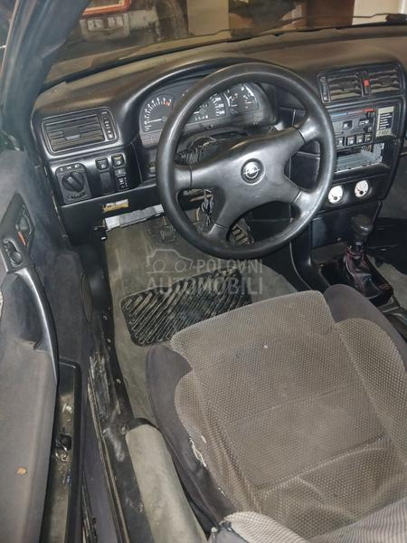 Opel Calibra 