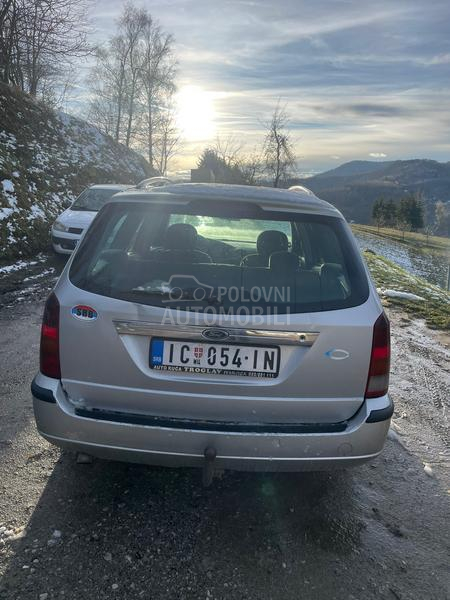 Ford Focus 