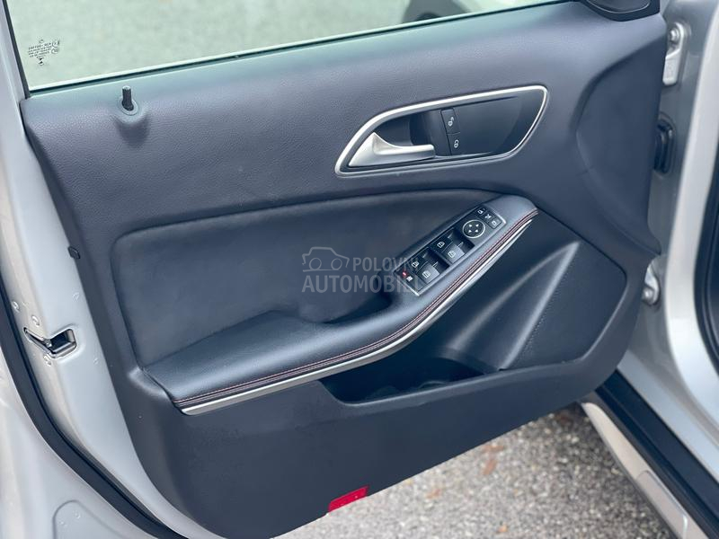 Mercedes Benz GLA 200 A M G  F U L L