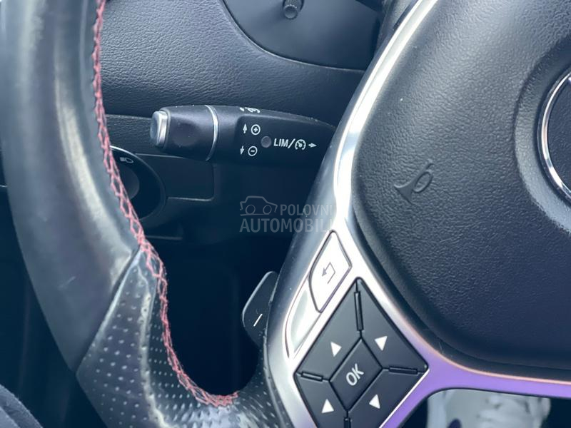 Mercedes Benz GLA 200 A M G  F U L L