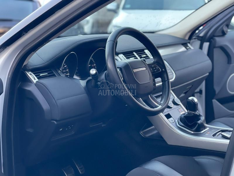 Land Rover Range Rover Evoque R E D