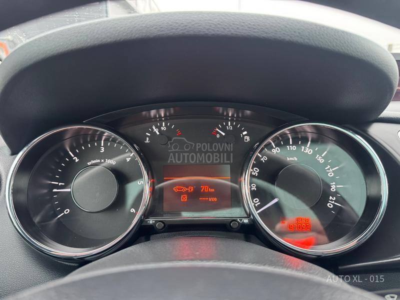 Peugeot 3008 2.0 HDI // ALLURE