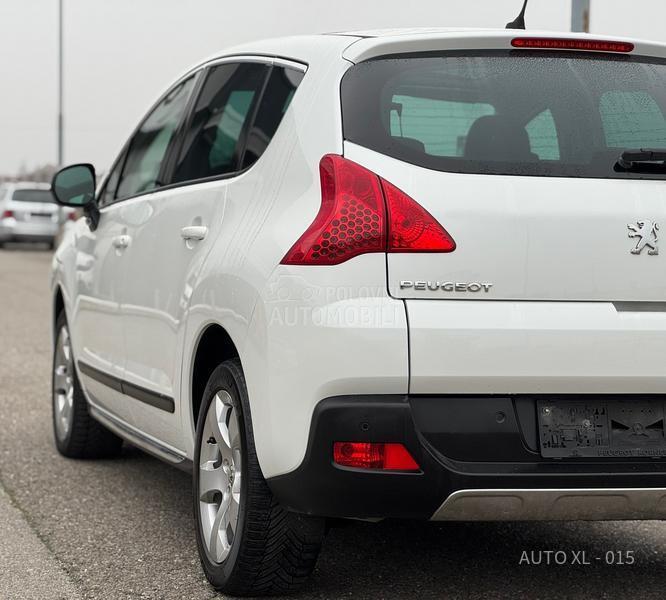 Peugeot 3008 2.0 HDI // ALLURE