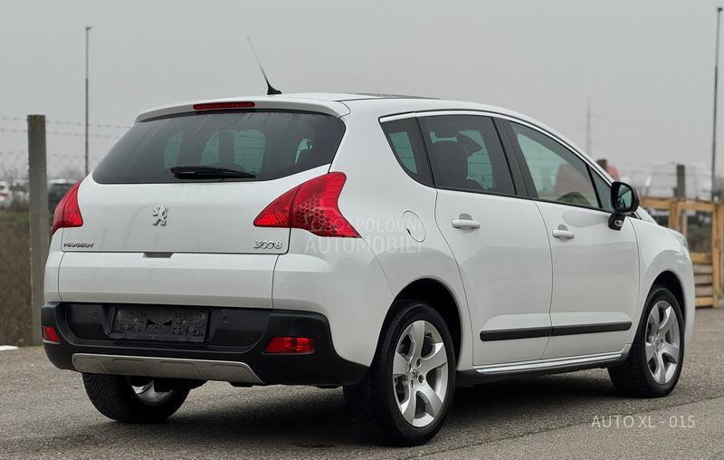 Peugeot 3008 2.0 HDI // ALLURE