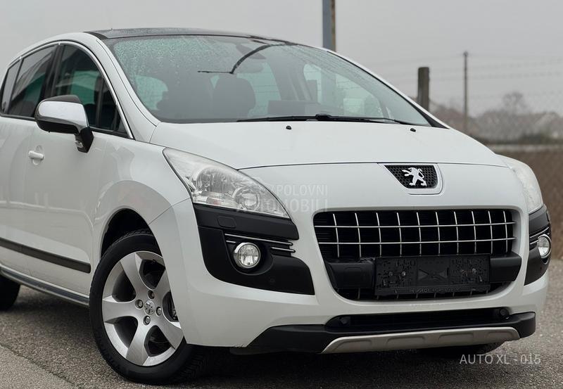 Peugeot 3008 2.0 HDI // ALLURE