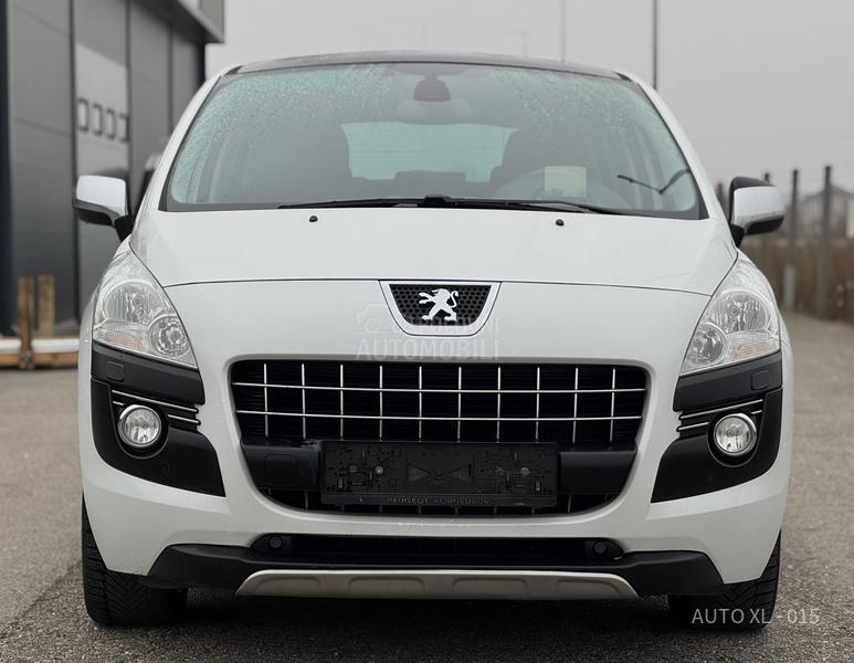 Peugeot 3008 2.0 HDI // ALLURE