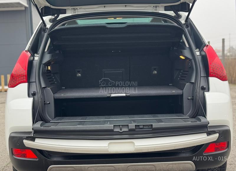 Peugeot 3008 2.0 HDI // ALLURE