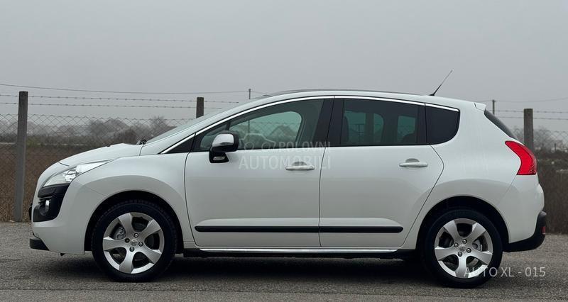 Peugeot 3008 2.0 HDI // ALLURE