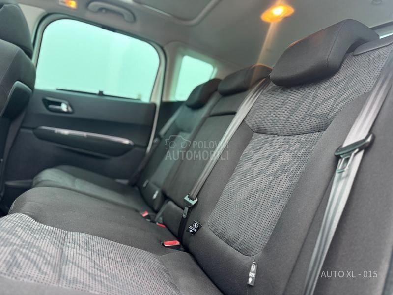Peugeot 3008 2.0 HDI // ALLURE