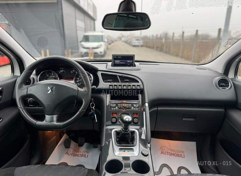 Peugeot 3008 2.0 HDI // ALLURE