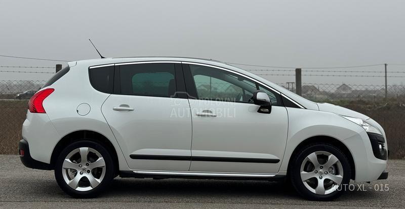 Peugeot 3008 2.0 HDI // ALLURE