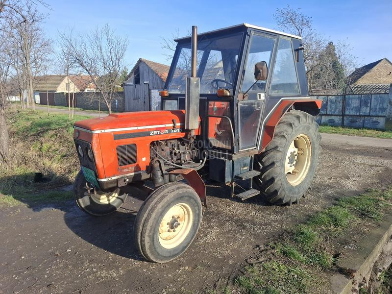 Zetor 7011