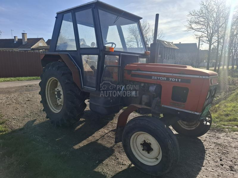 Zetor 7011