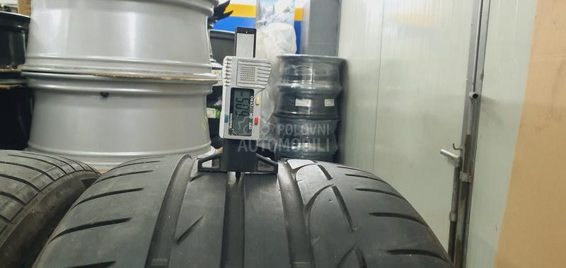 Bridgestone 255/35 R19 Letnja