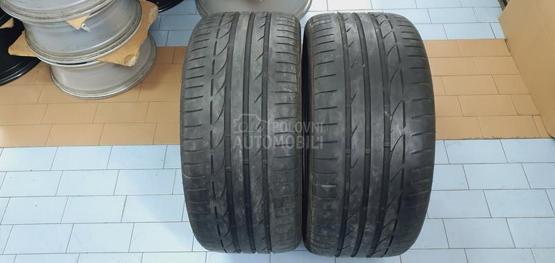 Bridgestone 255/35 R19 Letnja