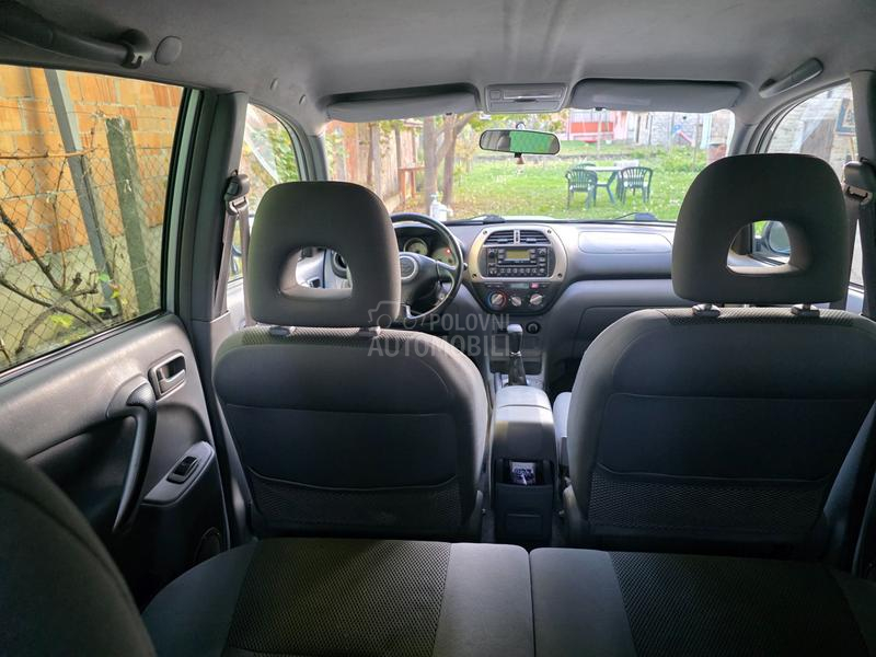 Toyota RAV 4 2.0 D-4D