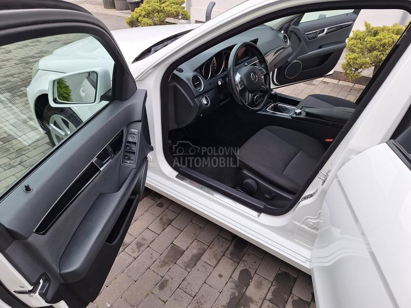 Mercedes Benz C 200 N E M A C K A
