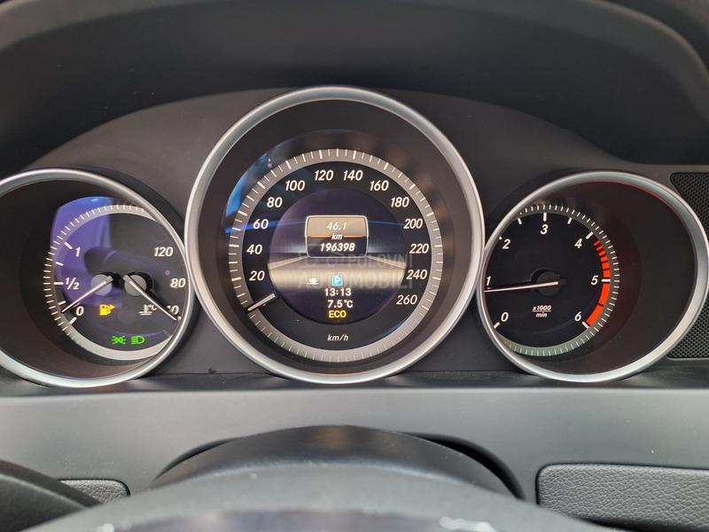 Mercedes Benz C 200 N E M A C K A