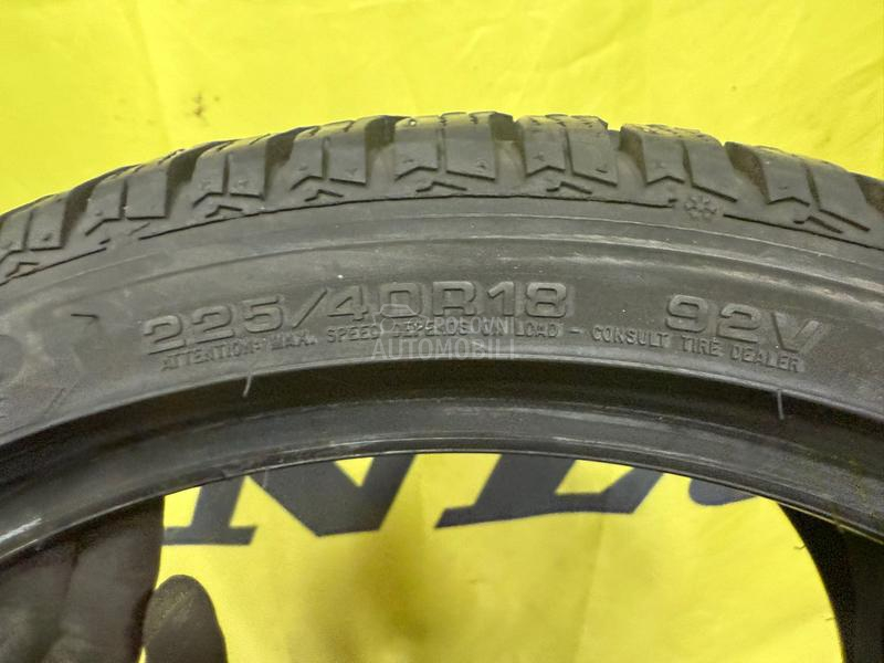 Goodyear 225/40 R18 Zimska